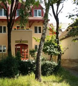 Stop Panzió