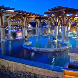 Cascade Resort & Spa Wellness Hotel Demjén - Medence/kert