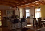 Elringat - lak Apartmanház Demjén