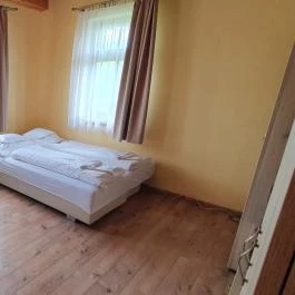 Elringat - lak Apartmanház Demjén - Szobák