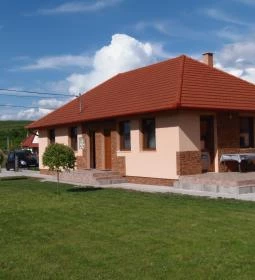 Natura Vendégházak