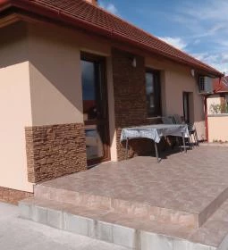 Natura Vendégházak