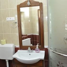 Piramis Fürdő és Üdülőpark Demjén - Egyéb