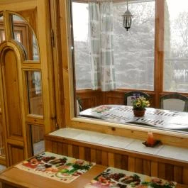 Magdi Vendégház Diósjenő - Vendéglátás