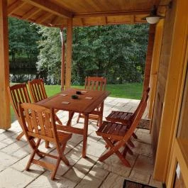 Majorka Vendégház Diósjenő - Medence/kert