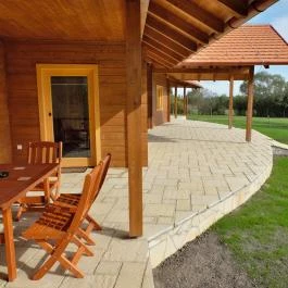 Majorka Vendégház Diósjenő - Medence/kert