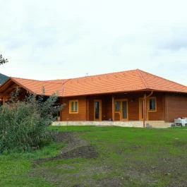 Majorka Vendégház Diósjenő - Medence/kert