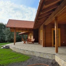 Majorka Vendégház Diósjenő - Medence/kert