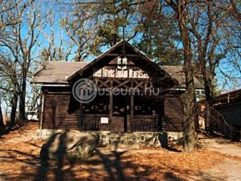 Eötvös Lóránt Menedékház - Turistamúzeum Dobogókő
