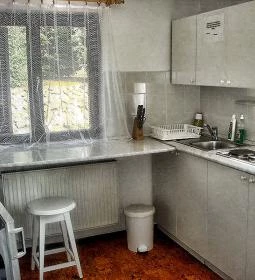 Báró Eötvös Loránd Apartman