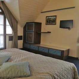 Hasik Hotel Döbrönte - Szobák