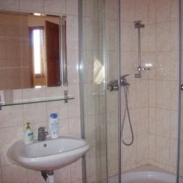 Fáradt Vándor Vendégház Domonyvölgy - Fürdőszoba