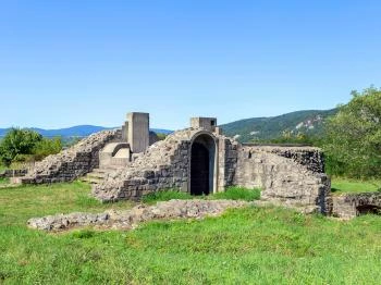 Dömösi prépostsági romok és Árpád-kori altemplom Dömös