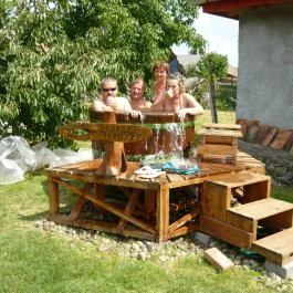 Öregház Vendégház Domoszló - Medence/kert