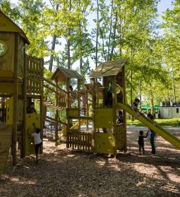 Madárlátta tanösvény