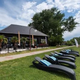 Waterfront Lodge Dunapataj - Külső kép