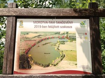 Morotva-tavi tanösvény Dunaszeg