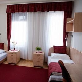 Hotel Kerpely Dunaújváros - Szobák