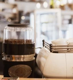 Depresso Étterem & Kávéház