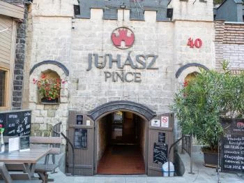 Juhász Pince 40 Eger