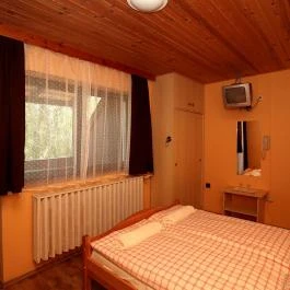 Csillagtúra Panzió Eger - Szobák