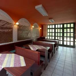 Csillagtúra Panzió Eger - Vendéglátás