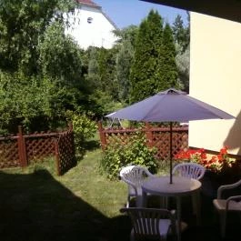 Donát Vendégház Eger - Medence/kert