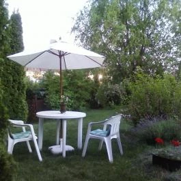 Donát Vendégház Eger - Medence/kert