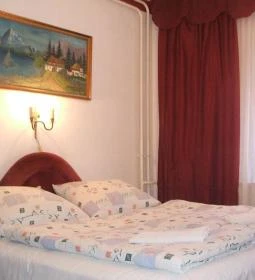 Dudás Vendégház & Zen House