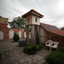 Eged Vendégház Eger - Medence/kert