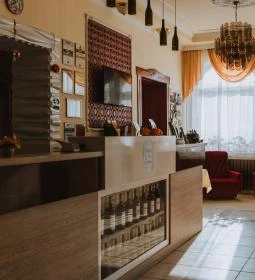 Hotel Korona Wellness, Rendezvény & Borhotel Eger