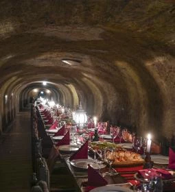 Hotel Korona Wellness, Rendezvény & Borhotel Eger