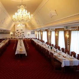 Hotel Korona Wellness, Rendezvény & Borhotel Eger Eger - Vendéglátás