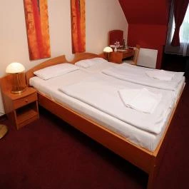 Park Hotel Minaret Eger - Szobák