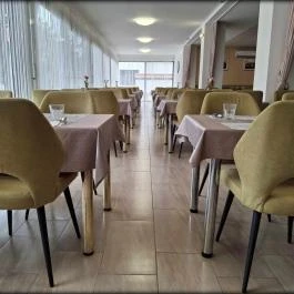 Hotel Unicornis Eger - Vendéglátás