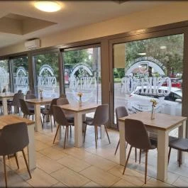 Hotel Unicornis Eger - Vendéglátás