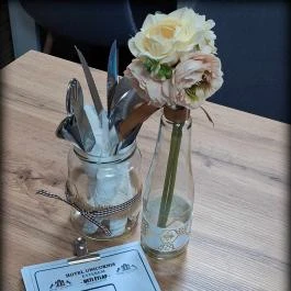 Hotel Unicornis Eger - Vendéglátás