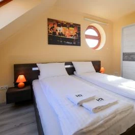 HR Apartmanház Eger - Szobák