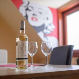 HR Apartmanház Eger - Szobák