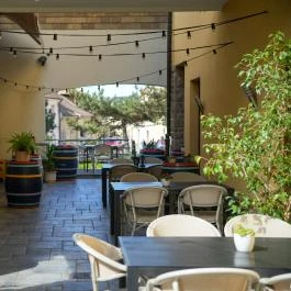 Imola Udvarház Eger - Vendéglátás