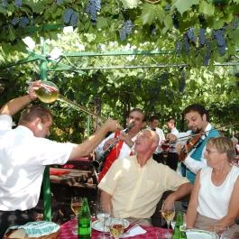 Kulacs Csárda & Panzió Eger - Külső kép