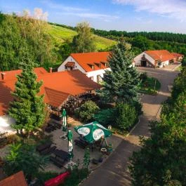 Mátyus Udvarház Kengyel Fogadó Eger - Külső kép