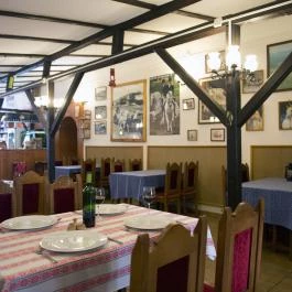 Mátyus Udvarház Kengyel Fogadó Eger - Vendéglátás