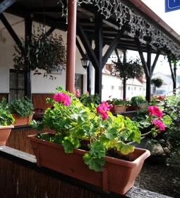 Mátyus Udvarház Kengyel Fogadó