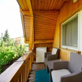 Siesta Vendégház Eger - Medence/kert