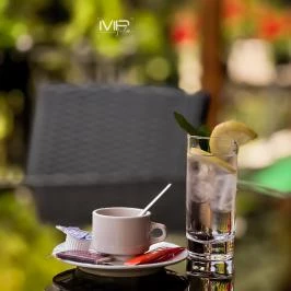 Szent István Hotel Eger - Medence/kert