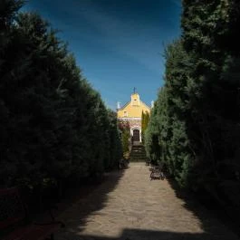 Szent István Hotel Eger - Medence/kert