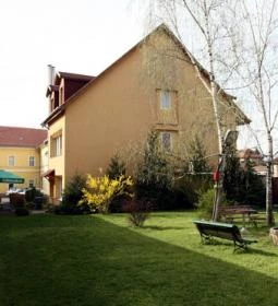 Tourist Motel Eger