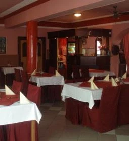 Tündérliget Panzió étterme