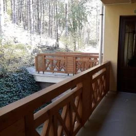 D&A Apartmanház Egerszalók - Medence/kert